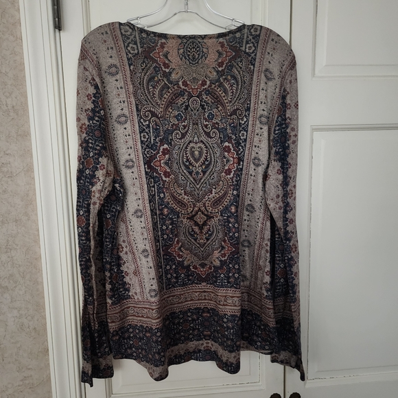 Western Style  Long Sleeve Top - Picture 4 of 5